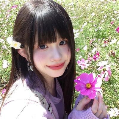 《少女》封面
